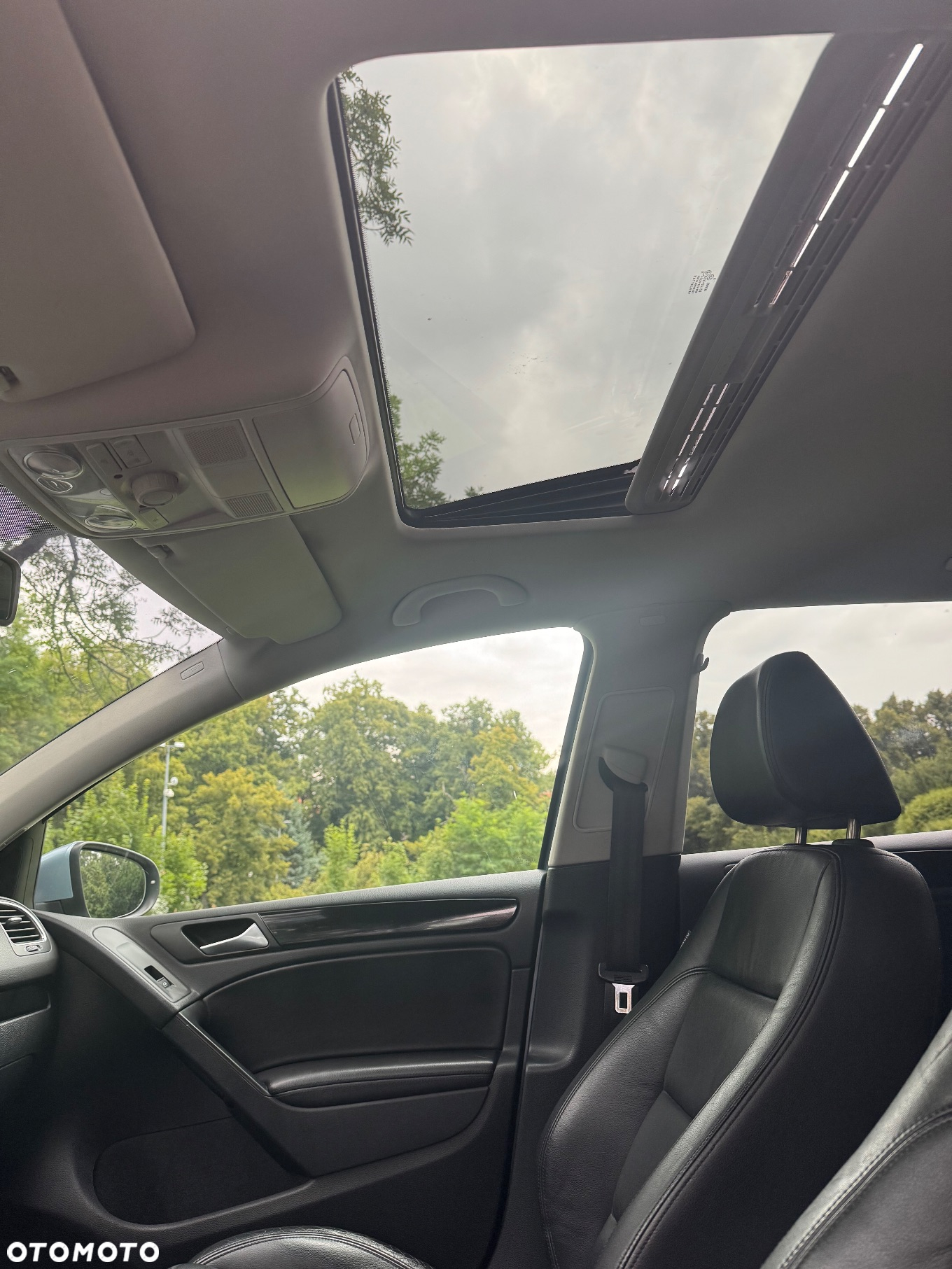 Volkswagen Golf - 9