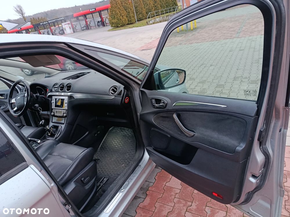 Ford S-Max 2.0 TDCi Trend - 4