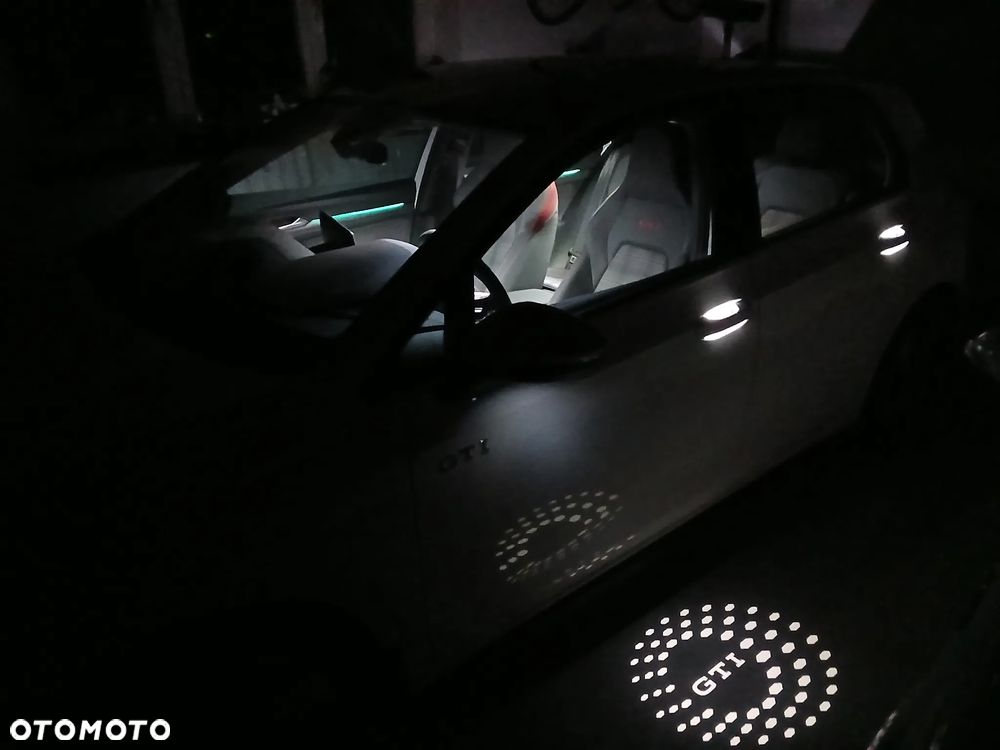 Volkswagen Golf 2.0 TSI OPF DSG GTI - 21