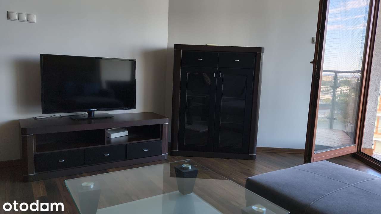 2 pokoje | 43 m² | 11. piętro | 2 balkony | basen, SPA, siłownia garaż