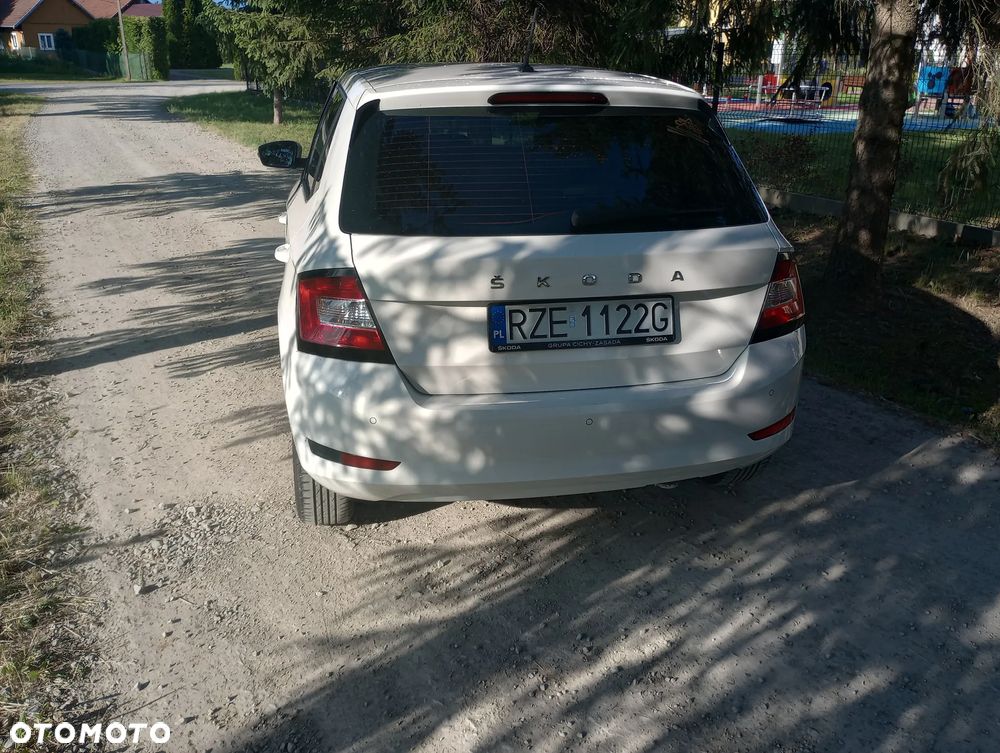 Skoda Fabia 1.0 TSI Ambition - 4