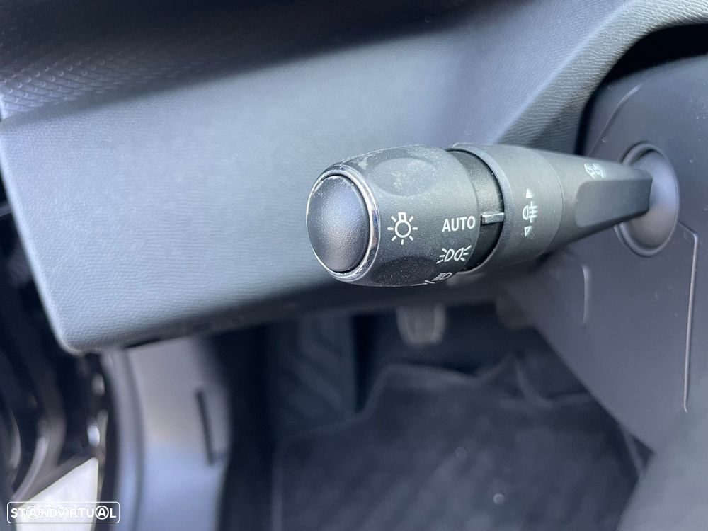 Peugeot 308 SW 1.2 PureTech Active Pack - 14