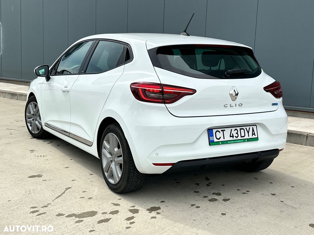 Renault Clio - 6