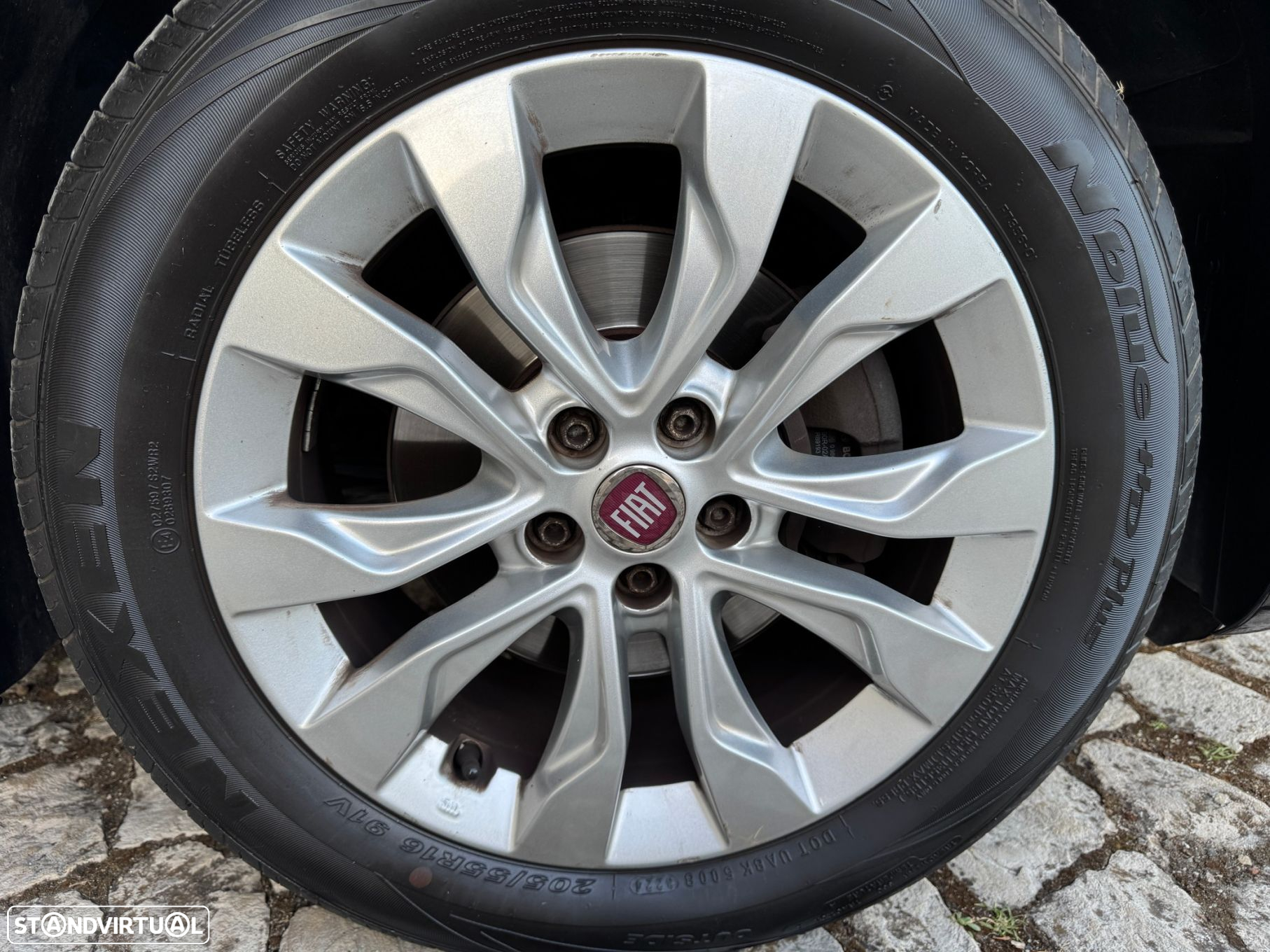 Fiat Tipo Station Wagon 1.3 M-Jet Lounge - 40