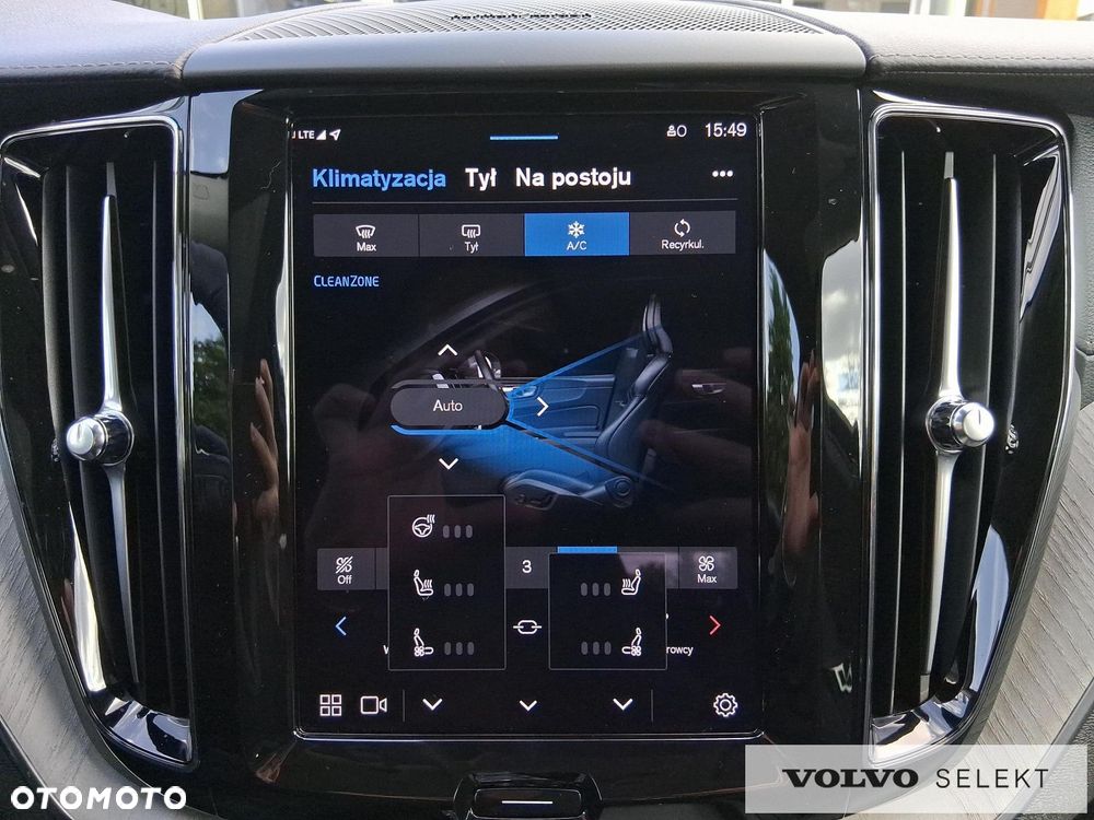 Volvo XC 60 - 24
