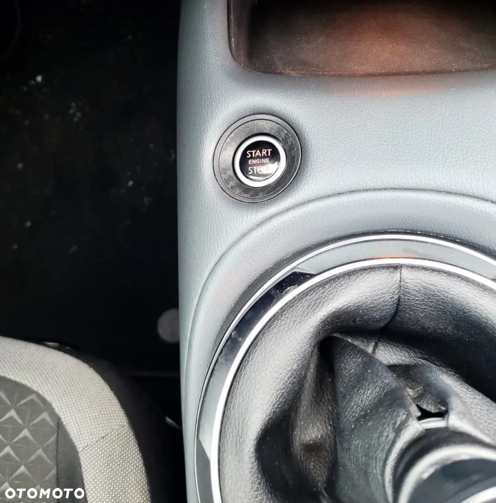 Nissan Juke 1.0 DIG-T N-Connecta - 32