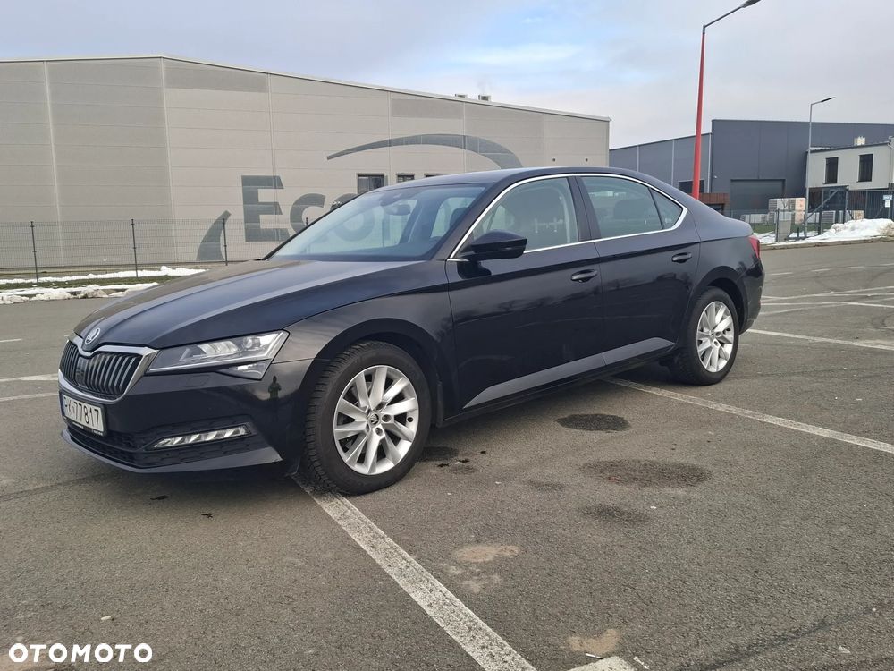 Skoda Superb 2.0 TDI SCR Ambition DSG - 17