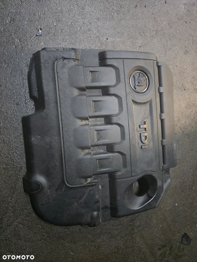 Osłona silnika vw 2.0 tdi 04L 103 925C - 2