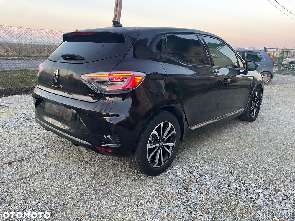Renault Clio 1.6 E-TECH Techno - 3
