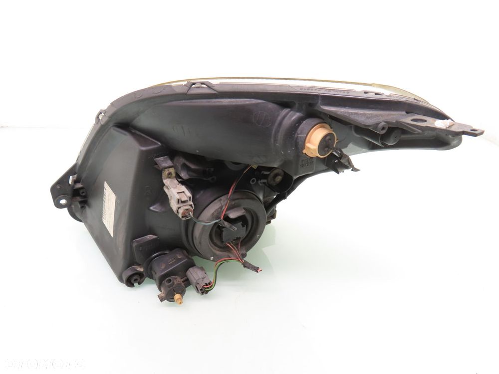 LAMPA PRAWA PRZEDNIA SUZUKI SWIFT III - 5