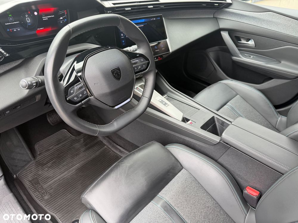 Peugeot 308 1.2 PureTech Allure Pack S&S EAT8 - 16