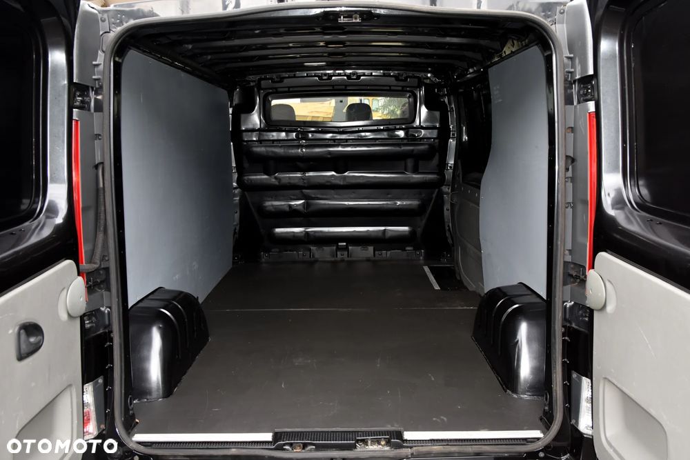 Renault TRAFIC - 23