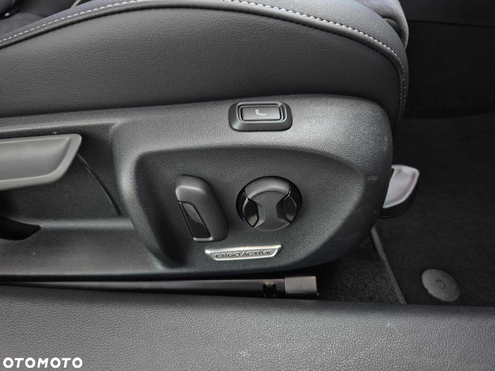Volkswagen Passat 2.0 TDI EVO Elegance DSG - 14
