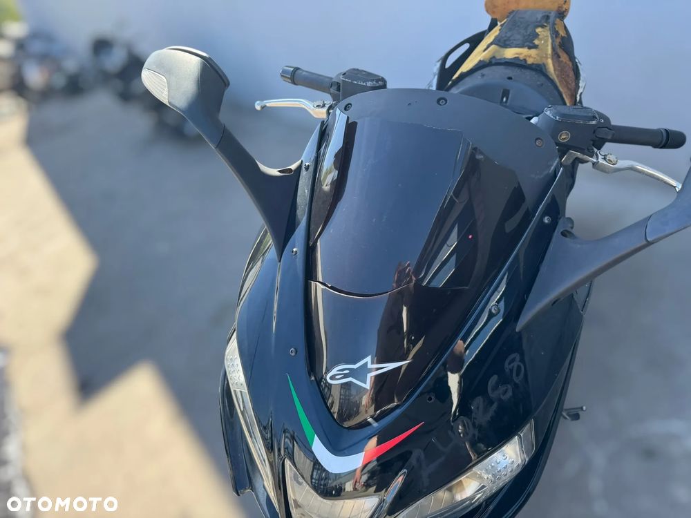 Aprilia SRV 850 - 11