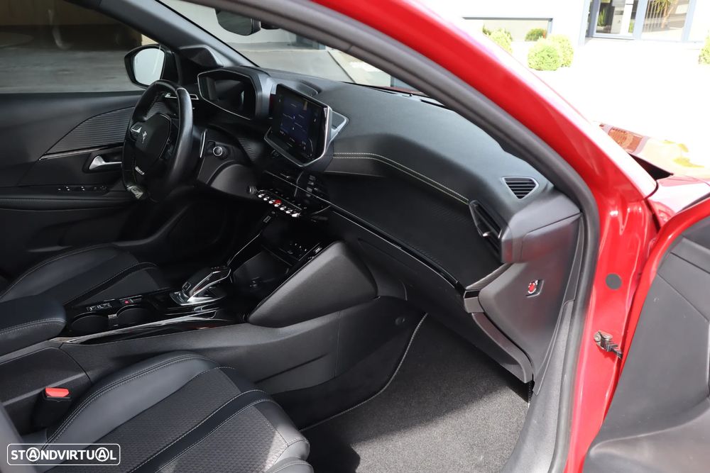 Peugeot 208 PureTech 100 EAT8 GT Pack - 14