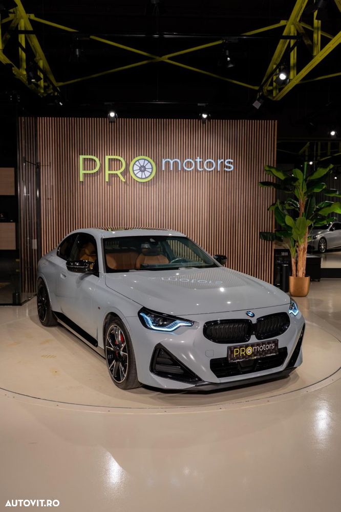 BMW M2 M240i xDrive AT - 16