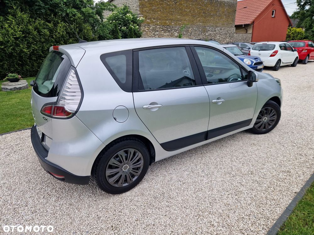 Renault Scenic 1.6 16V 110 TomTom Edition - 31