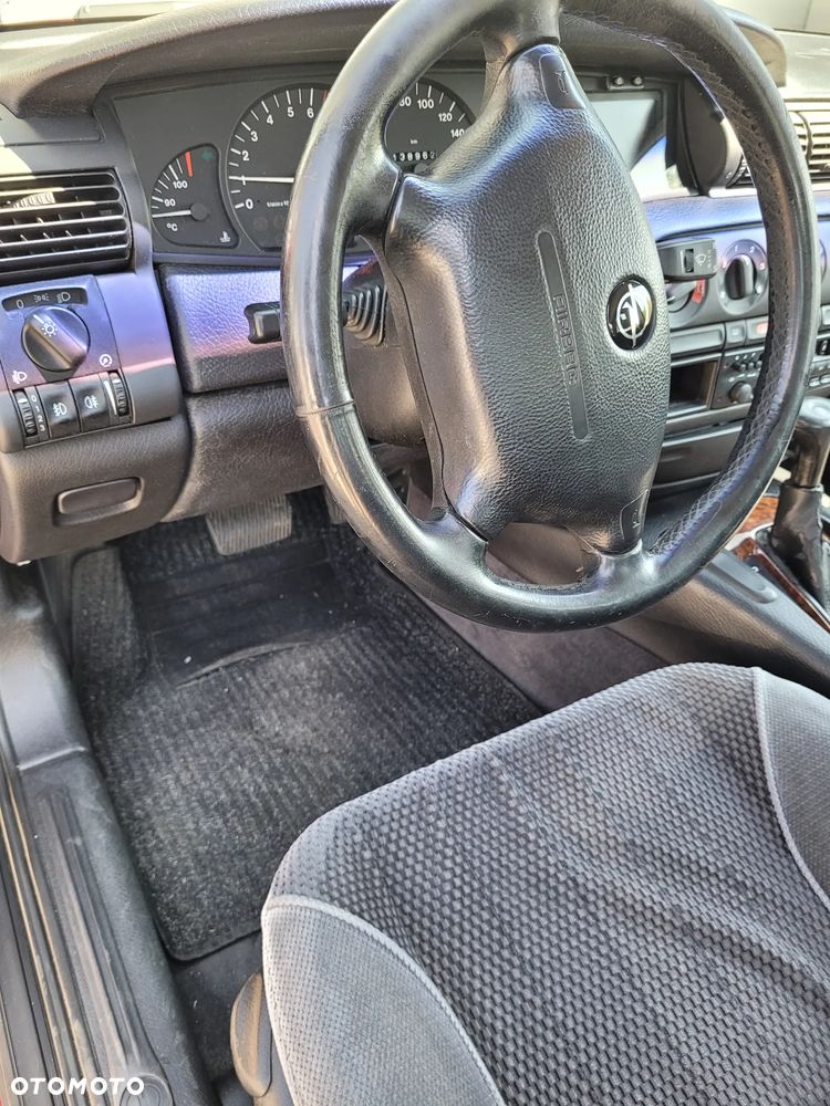 Opel Omega 2.0 CD - 15