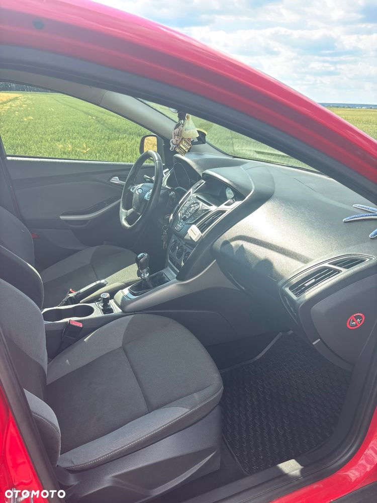 Ford Focus 1.6 TDCi Ambiente - 10