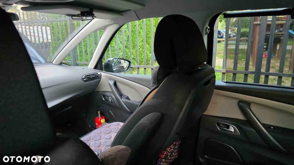 Citroën C4 Grand Picasso 2.0 BlueHDi Intensive - 19