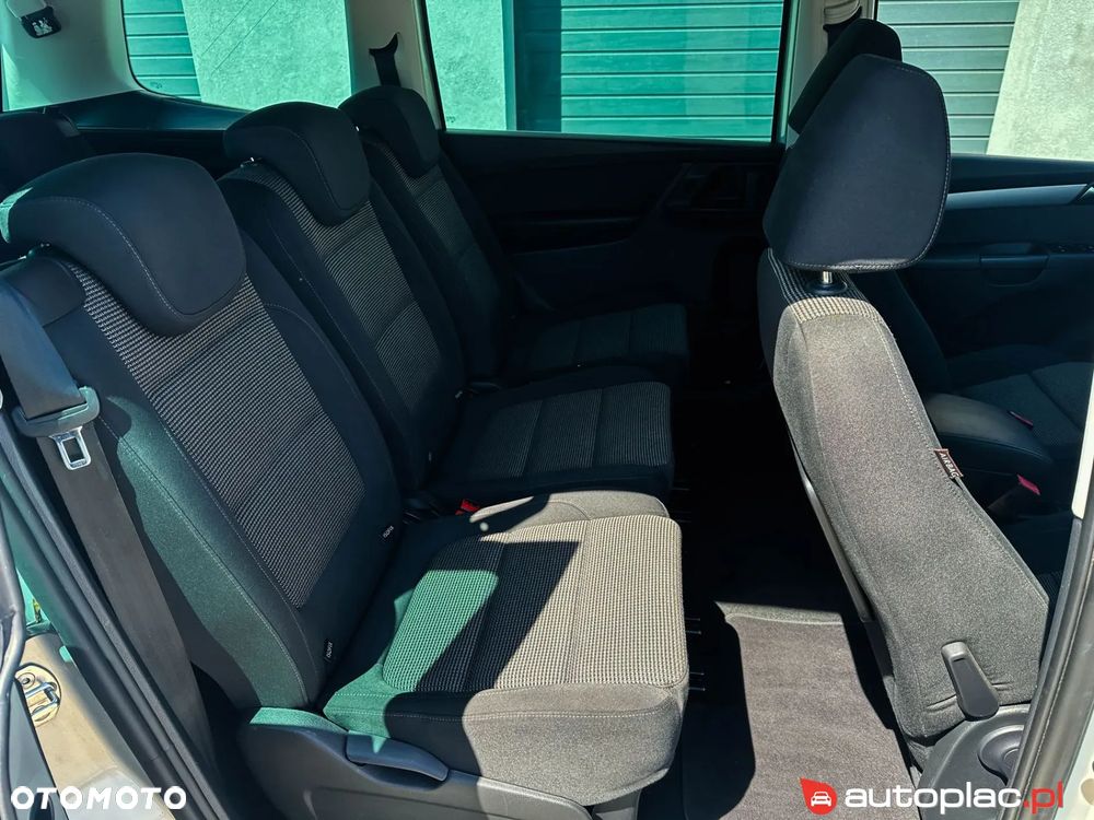 Volkswagen Sharan - 17