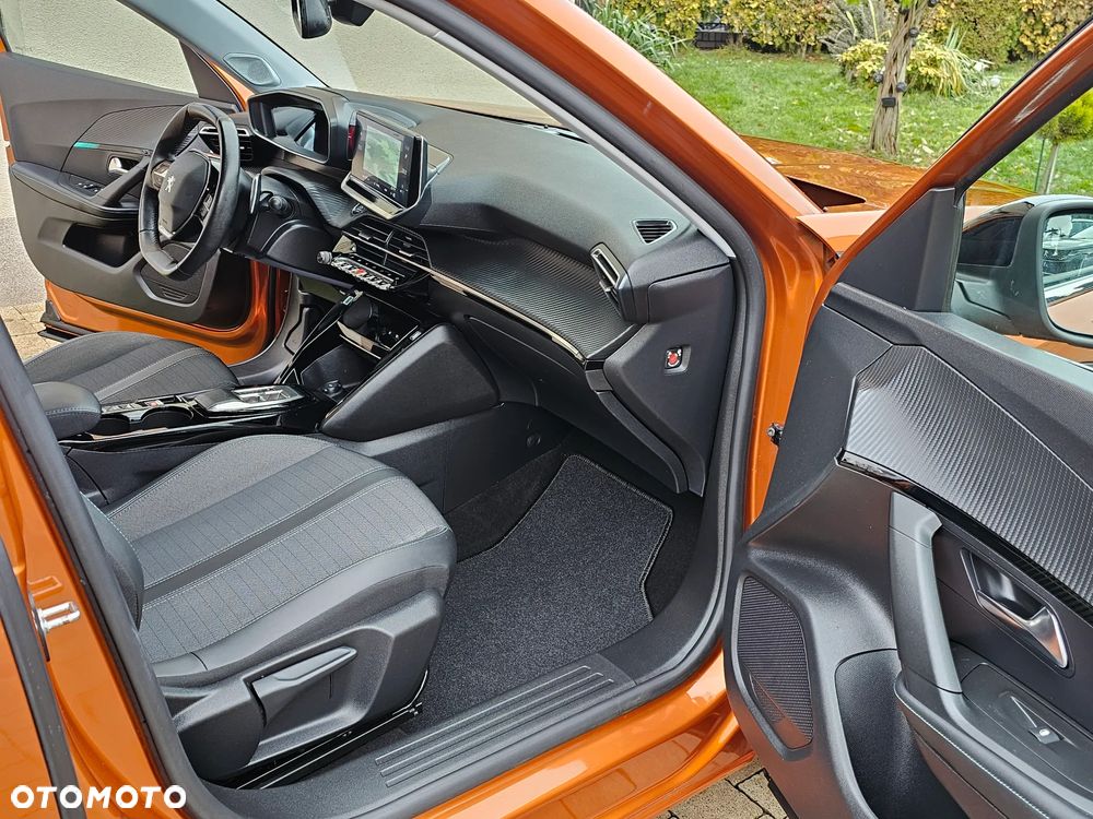 Peugeot 2008 1.5 BlueHDi Allure Pack S&S EAT8 - 30