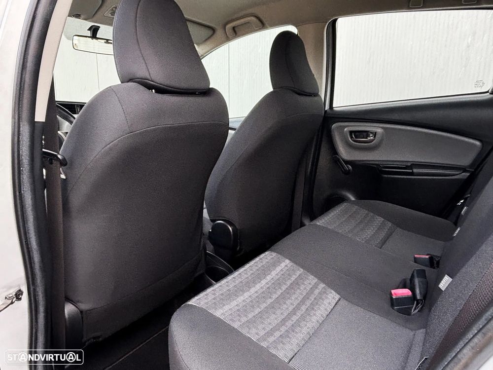 Toyota Yaris 1.4 D-4D Comfort+P.Style - 13