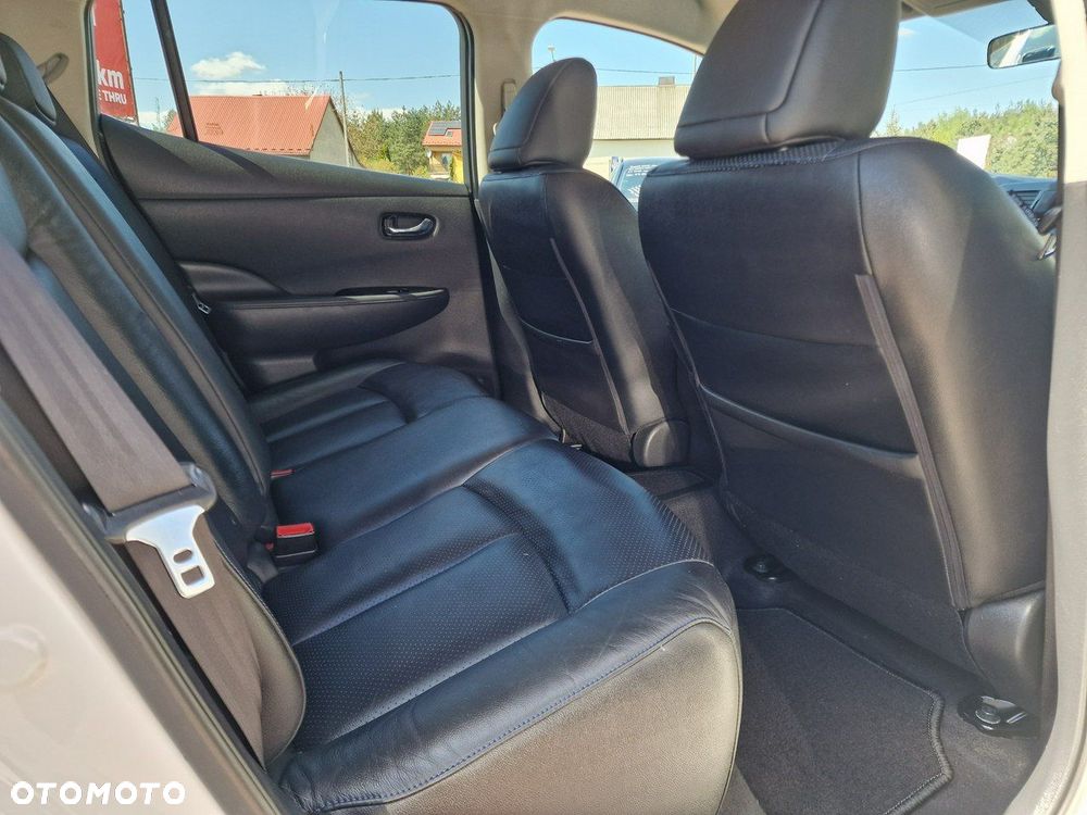 Nissan Leaf 24kWh Tekna - 18