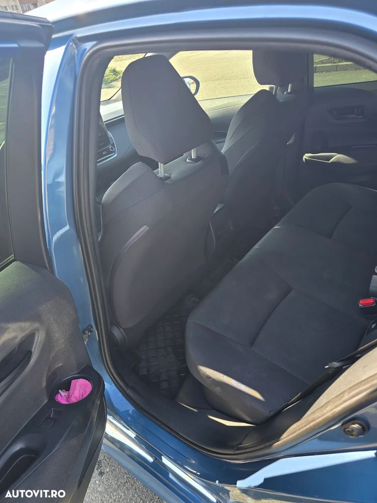 Toyota Corolla 1.8 HSD Dynamic - 8