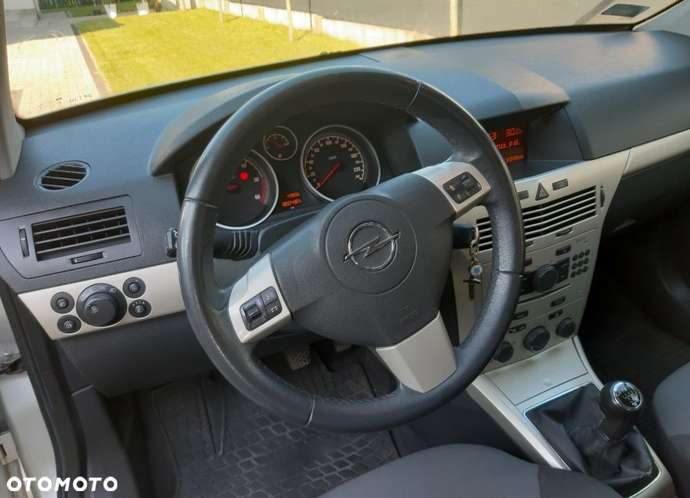 Opel Astra 1.7 CDTI - 13