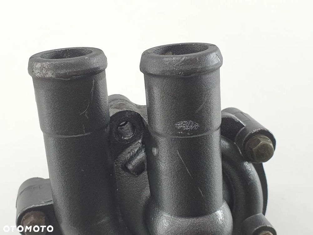 POMPA WODU OBUDOWA DEKIEL WIRNIK  BENELLI 302 - 14