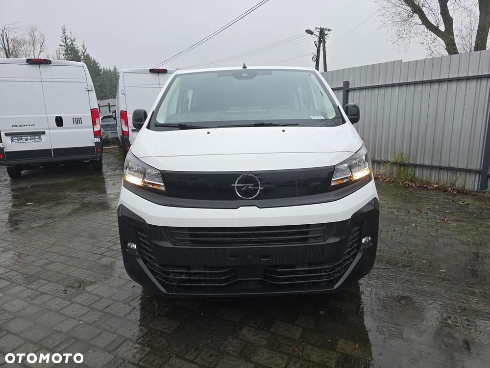 Opel Vivaro 2.2 CDTI XL 3,1t (brygadówka) - 3