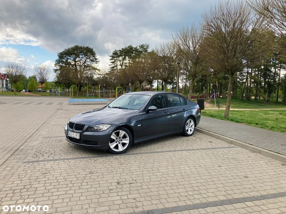 BMW Seria 3 318d - 6