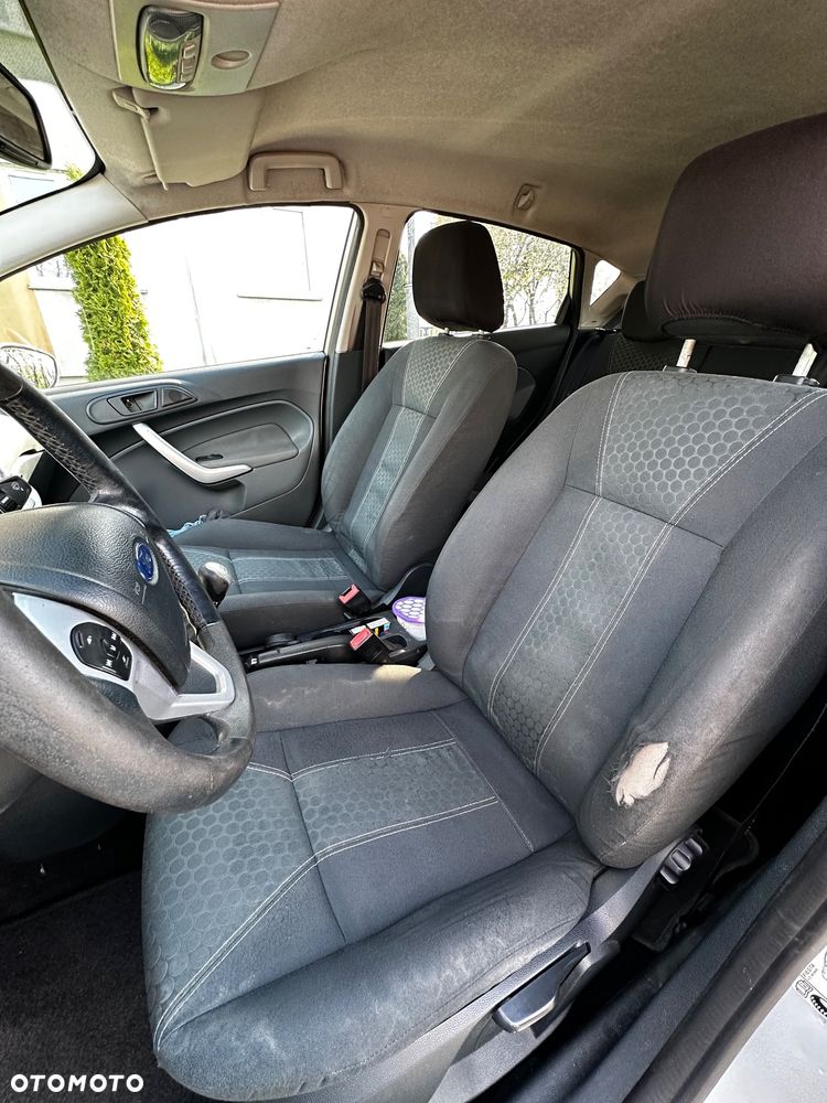 Ford Fiesta 1.4 TDCI - 6
