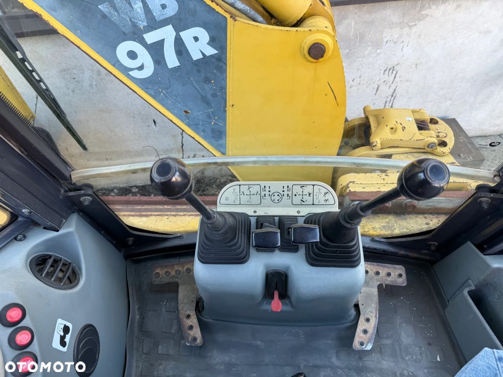 Komatsu WB97R - 8