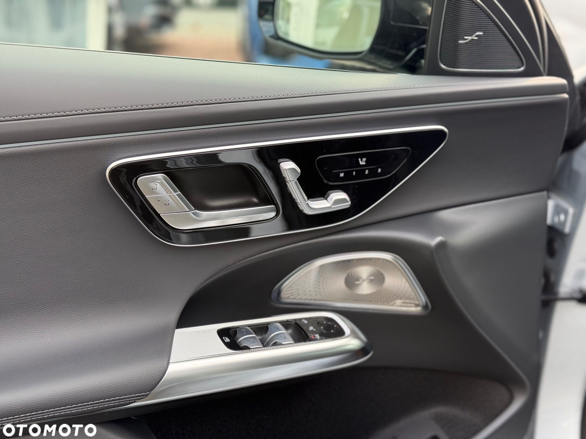 Mercedes-Benz Klasa E 200 mHEV 4-Matic AMG 9G-Tronic - 21
