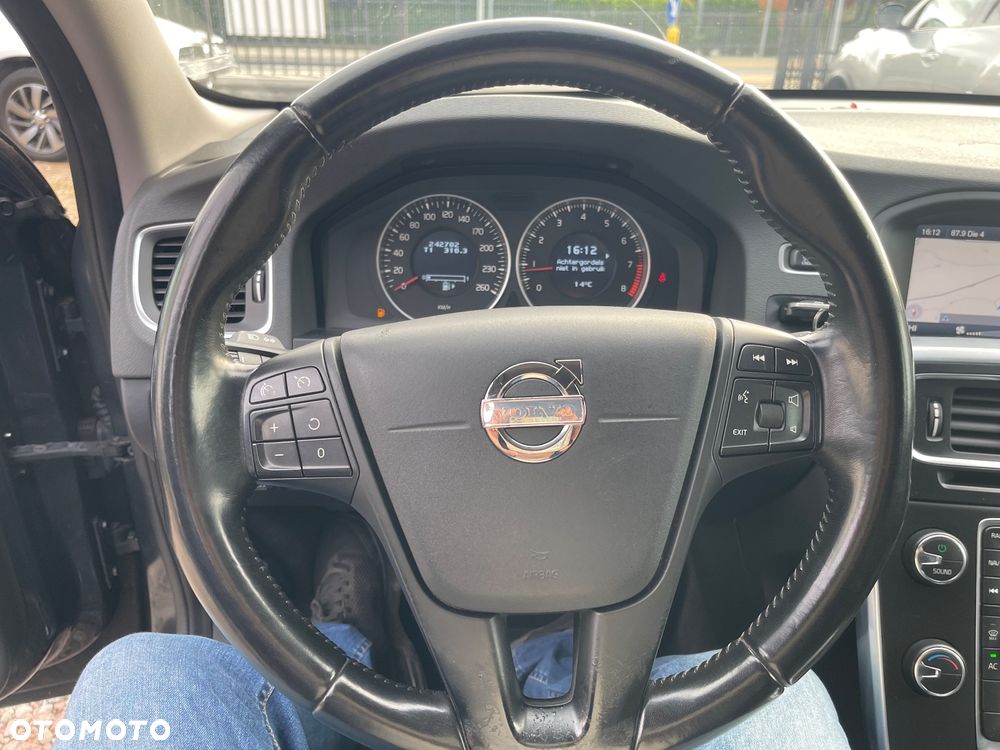 Volvo S60 - 14