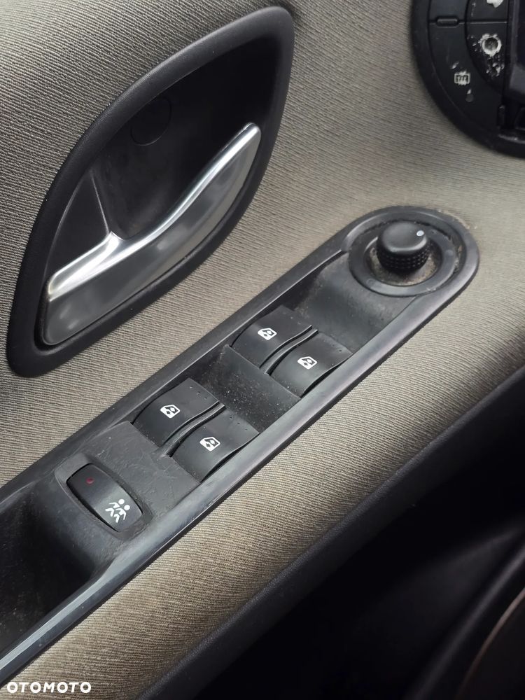 Renault Espace 2.0 Expression - 28