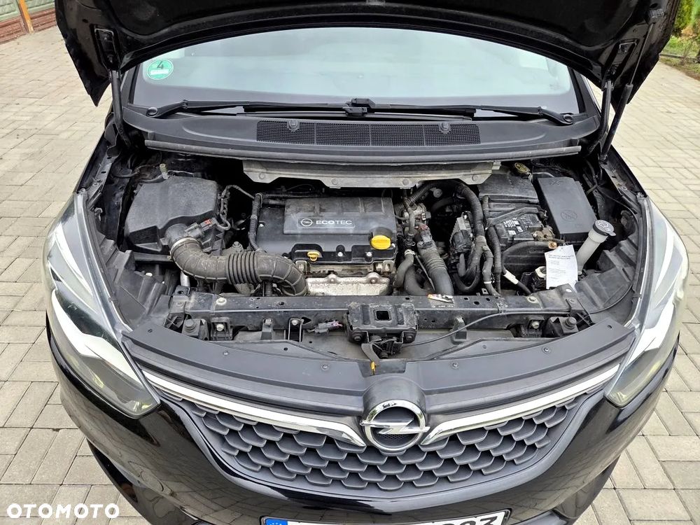Opel Zafira - 37