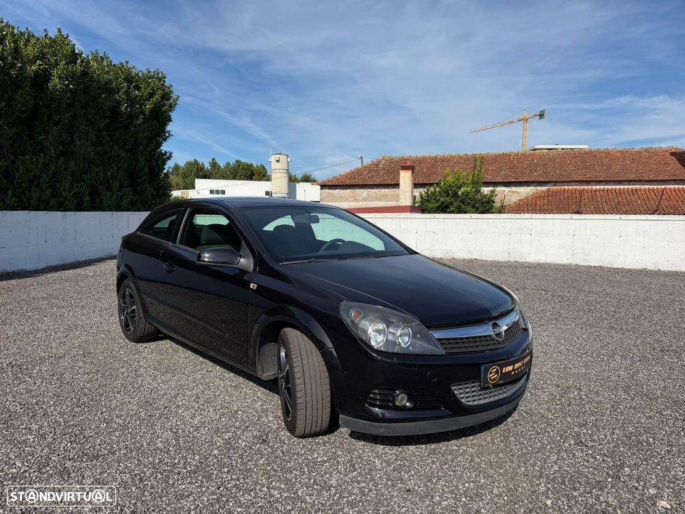 Opel Astra GTC 1.3 CDTi - 3