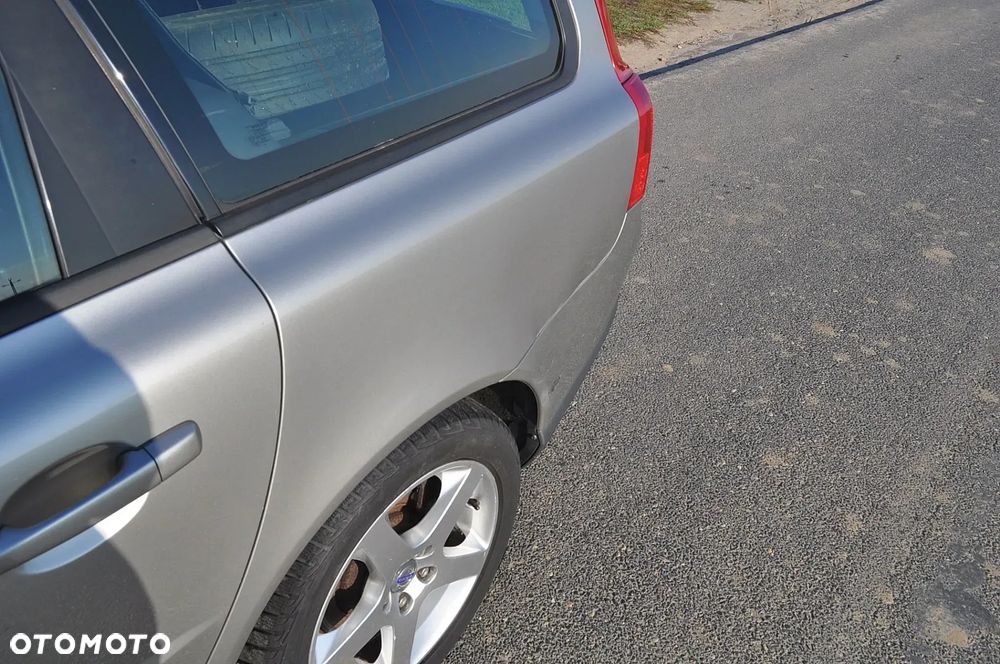 Volvo V70 2.0 Summum - 23