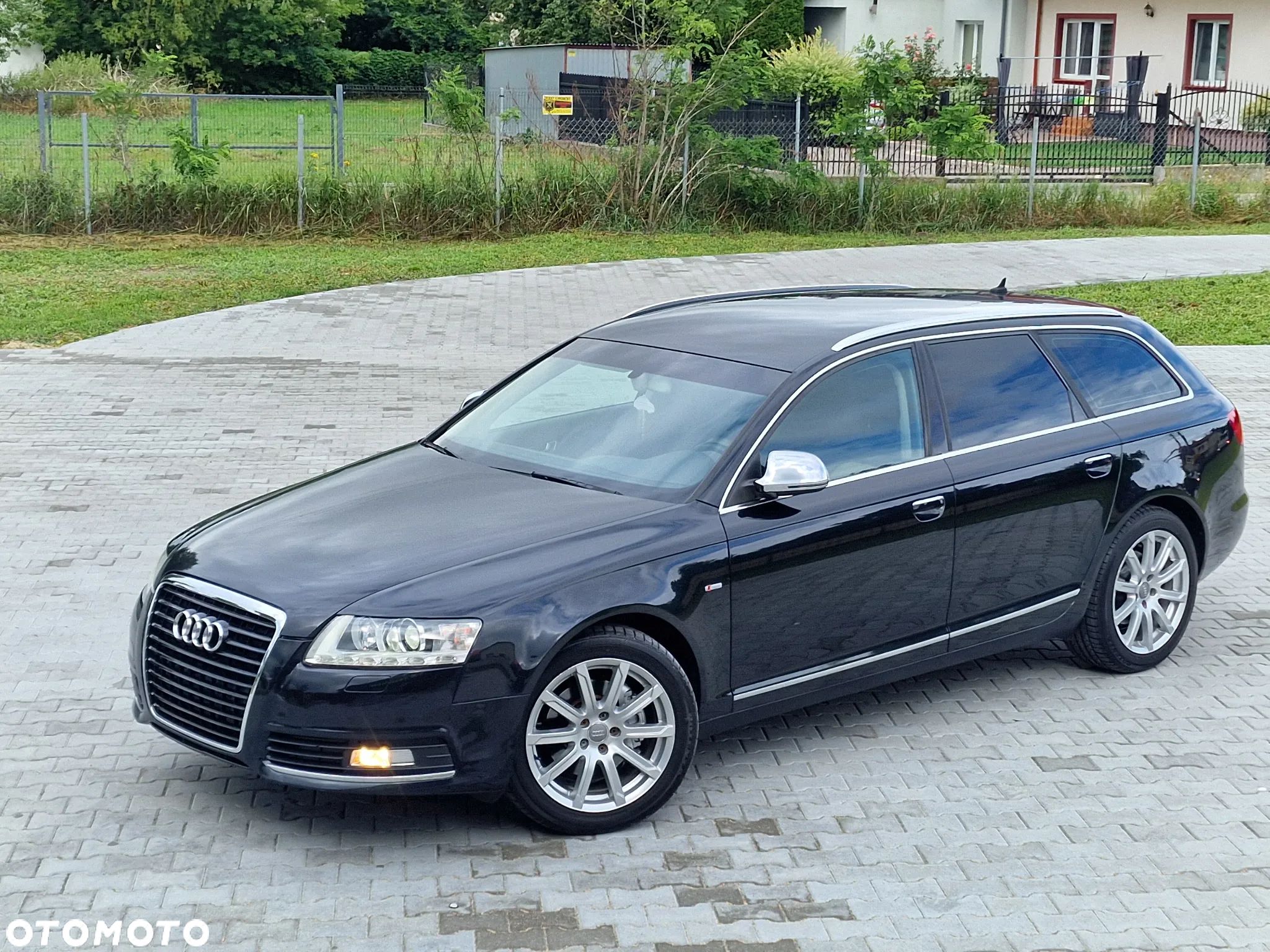 Audi A6 Avant 2.7 TDI DPF quattro tiptronic - 1