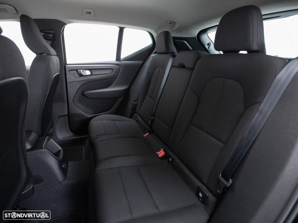 Volvo XC 40 1.5 T4 PHEV Essential - 11