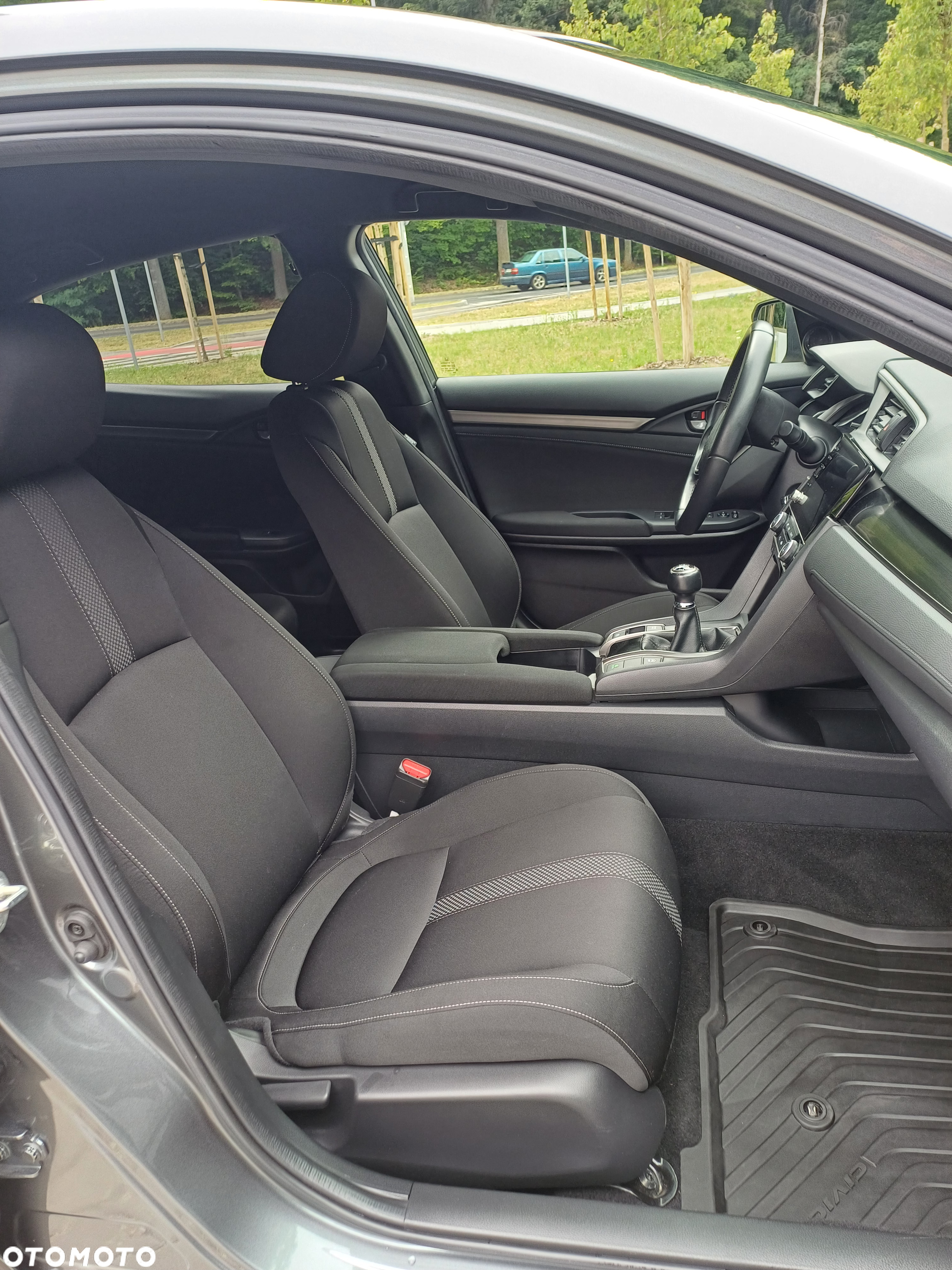 Honda Civic 1.0 T Elegance - 12