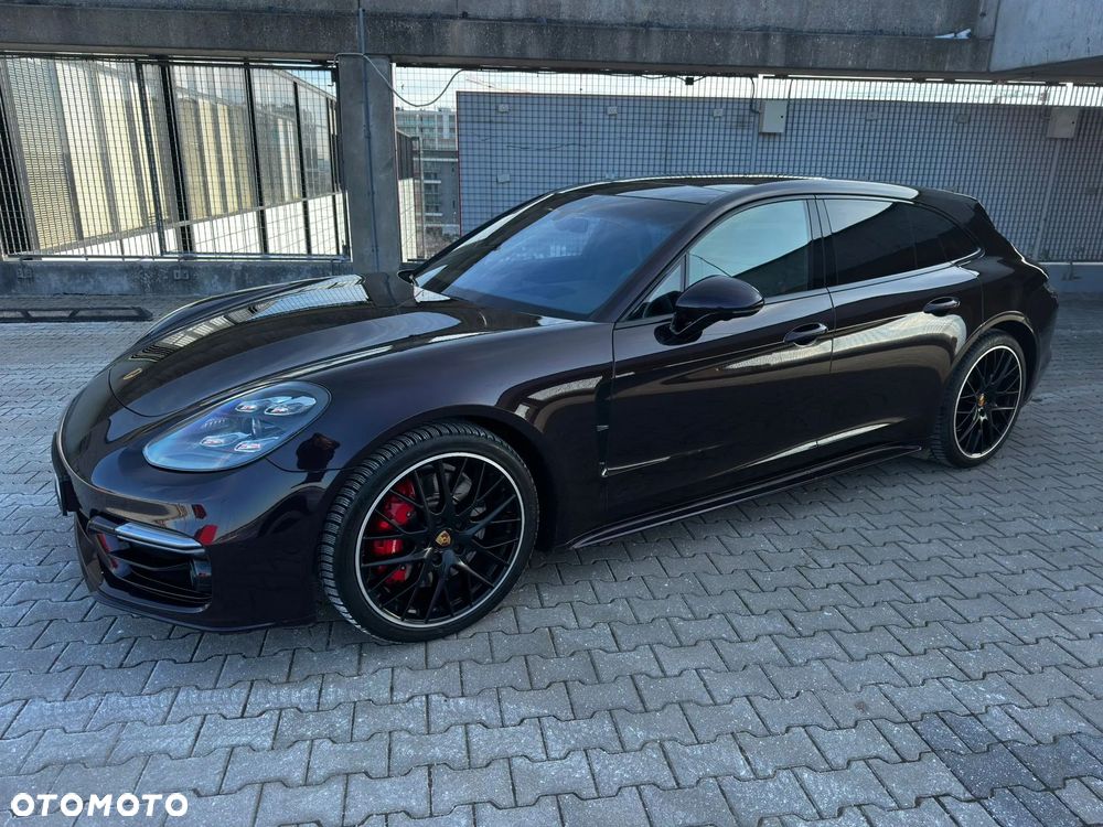 Porsche Panamera - 5