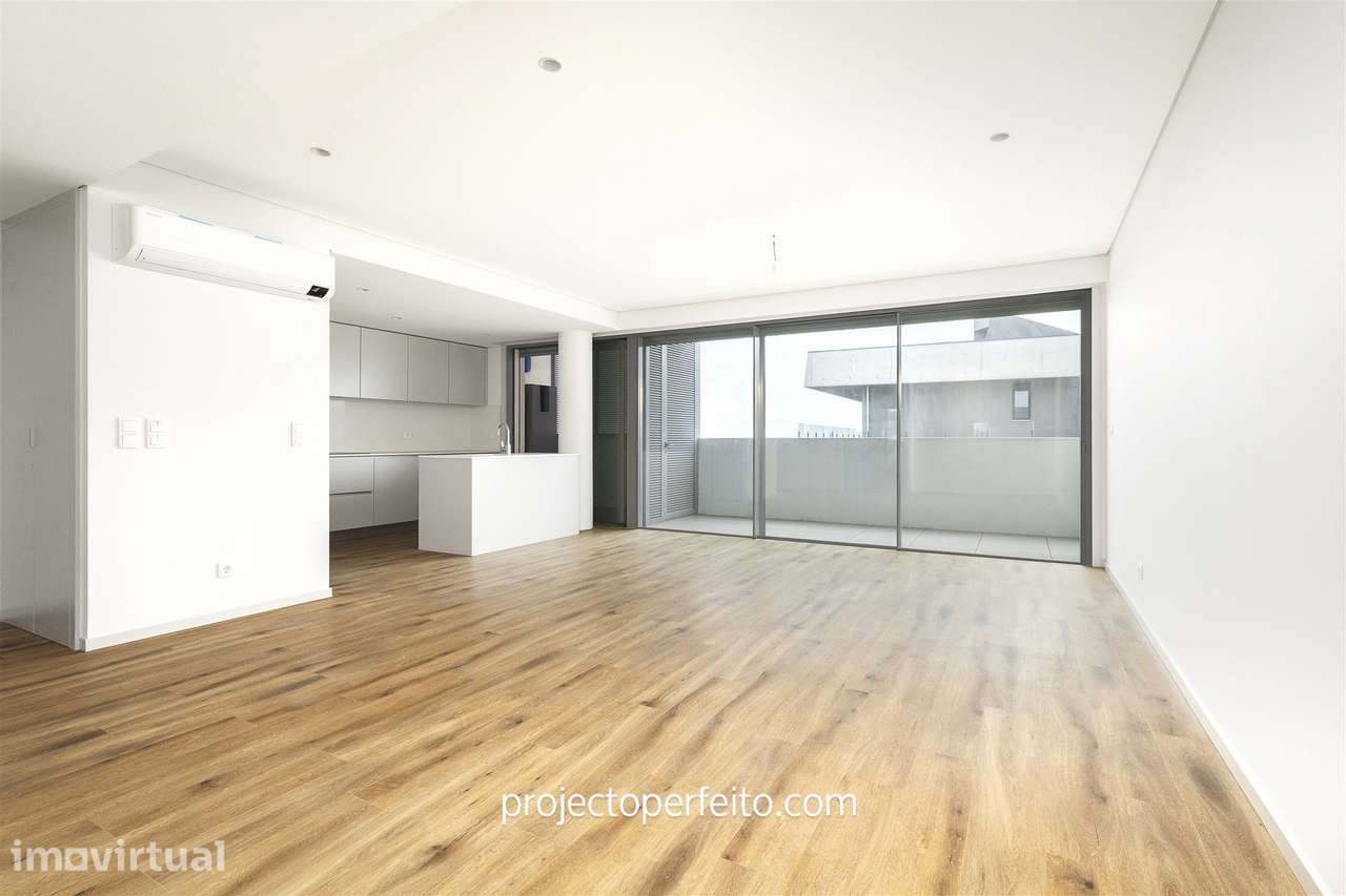 Apartamento T2 Venda em Mafamude e Vilar do Paraíso,Vila Nova de Gaia - Grande imagem: 2/23