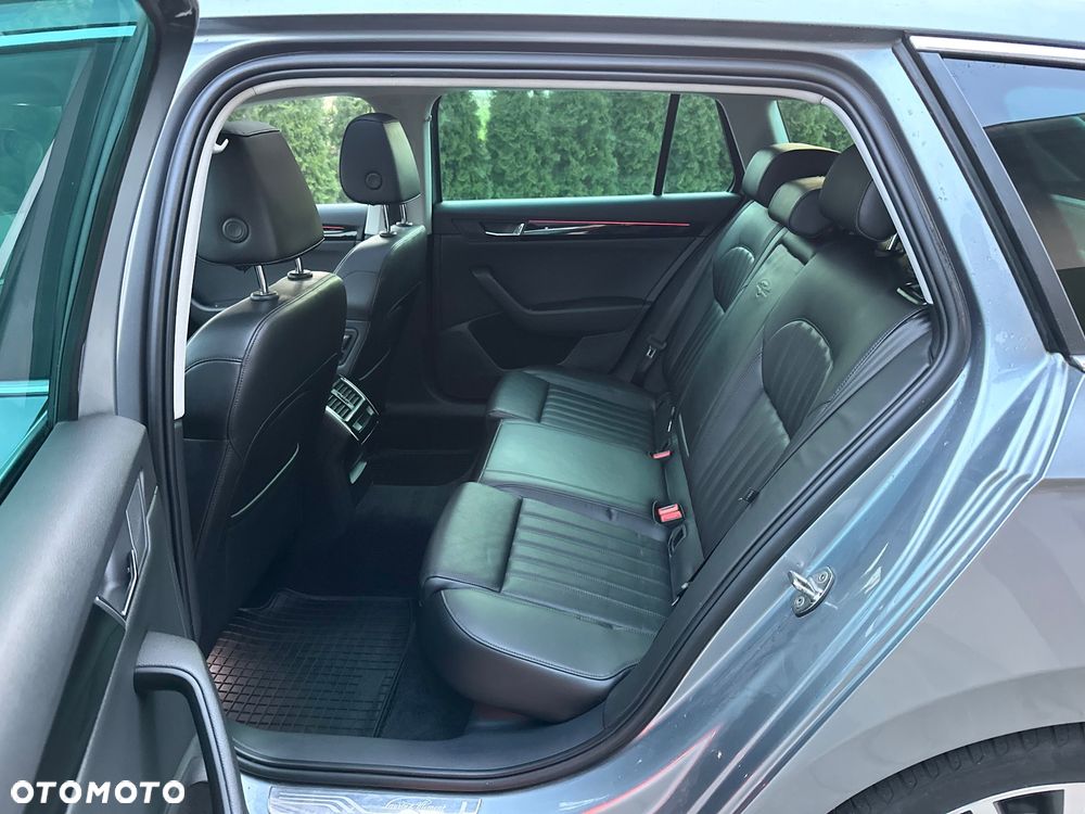 Skoda Superb 2.0 TDI DSG L&K - 26
