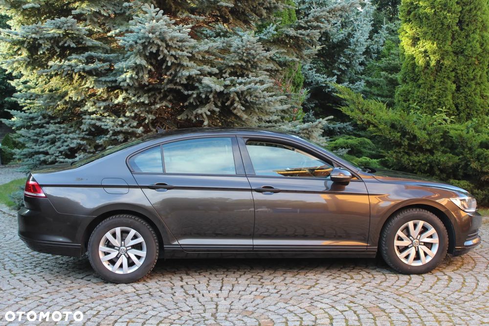 Volkswagen Passat 2.0 TDI BMT Comfortline - 3