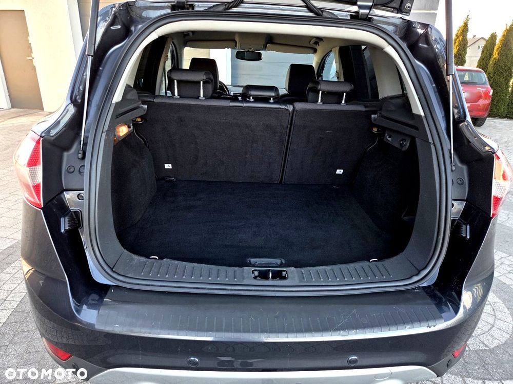 Ford Kuga - 30