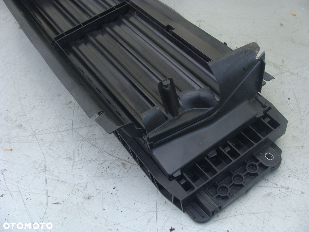 SKODA SCALA KIEROWNICA POWIETRZA ŻALUZJA  654122327D - 2